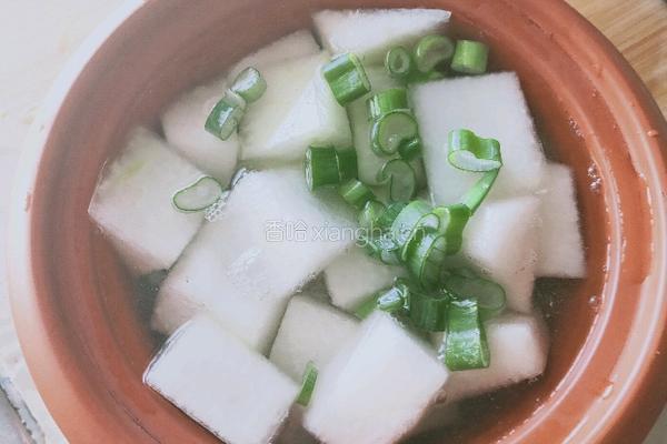 冬瓜薏米排骨汤的做法图解4