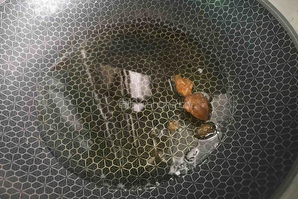 卤水鸭头、翅、爪的做法图解3