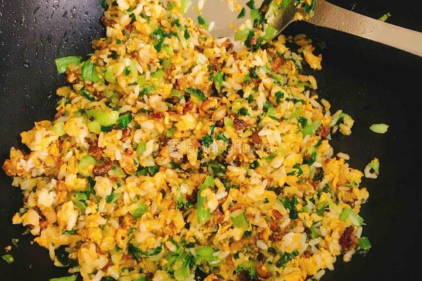 青菜肉沫蛋炒饭的做法图解5