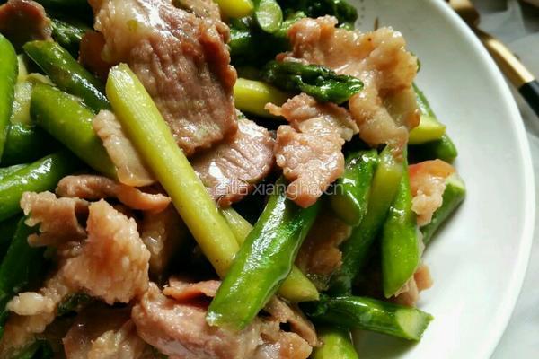 芦笋炒肉片的做法图解10
