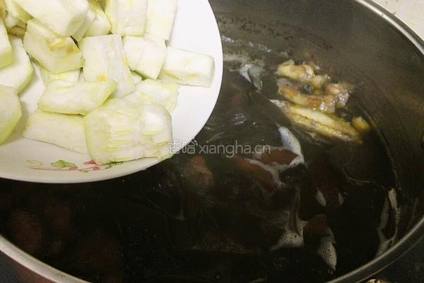 黑豆花生海带水瓜鸡汤的做法图解13