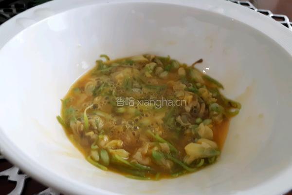 槐花炒蛋的做法图解4