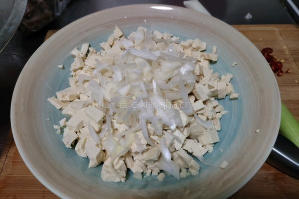 豆腐包子的做法图解2