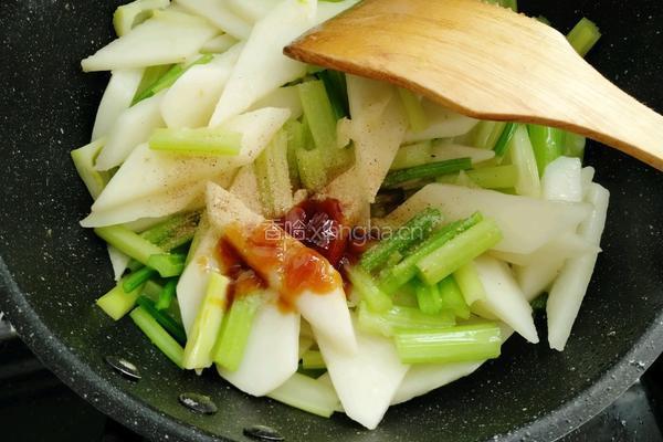 西芹炒山药的做法图解12