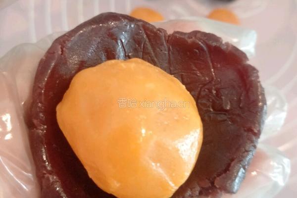 不用醒面的蛋黄酥 的做法图解3