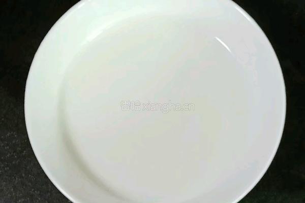 西梅香蕉奶昔 (宝宝辅食)的做法图解3