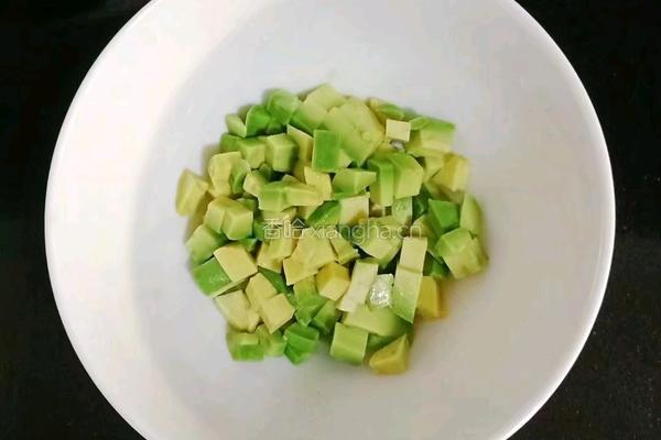 牛油果小米糕 (宝宝辅食）的做法图解5