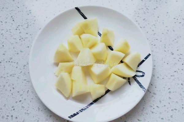 苹果山楂红枣汤的做法图解3