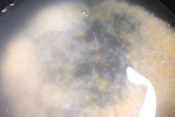 提干小米粥的做法图解3