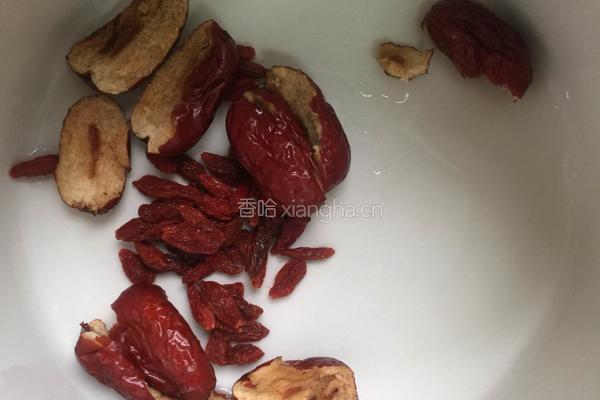 翅骨响螺补钙汤的做法图解6