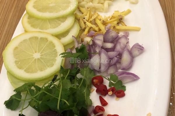 柠檬酸辣鸡爪的做法图解5