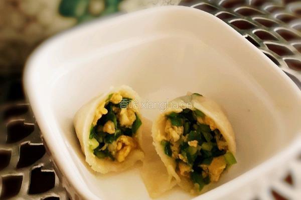 韭菜鸡蛋饺子的做法图解9