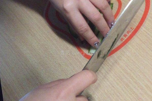 飘香拌面的做法图解2