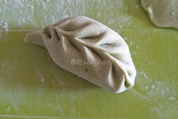 西芹豆芽菜牛肉饺子的做法图解8