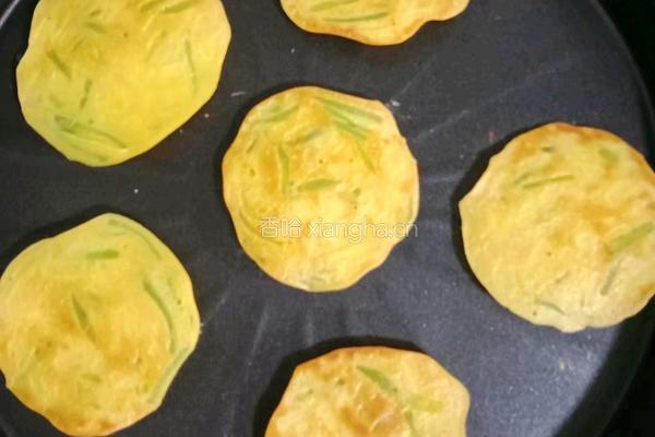 莴笋苹果软饼 (宝宝辅食）的做法图解9