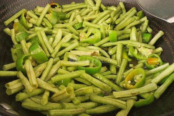 豆角烧土豆的做法图解6