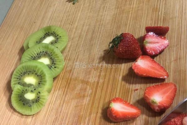 蜂蜜水果龟苓膏的做法图解7