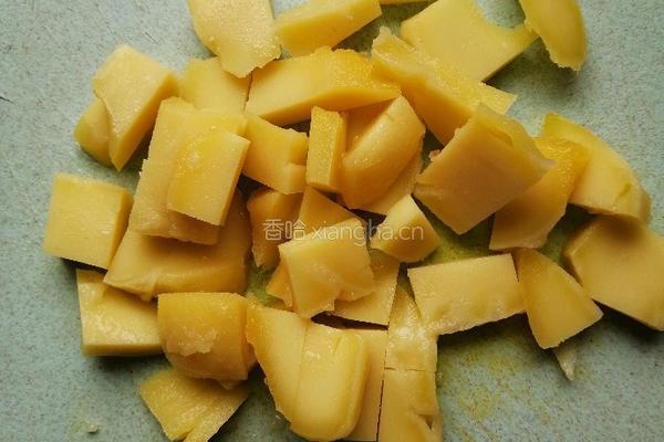 圣女果炒年糕的做法图解5