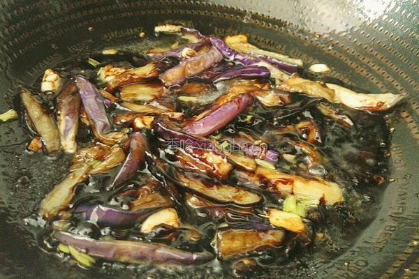 鱼香茄子的做法图解11