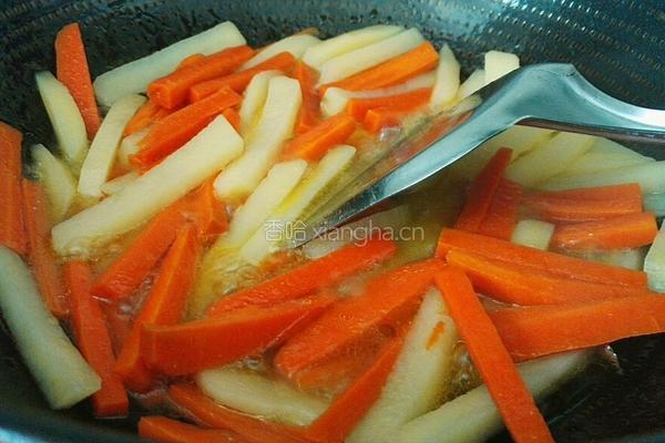 胡萝卜炒土豆的做法图解10