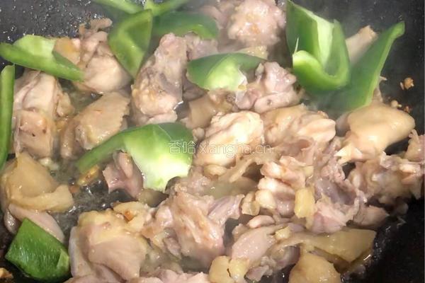 菠萝炒鸡的做法图解6