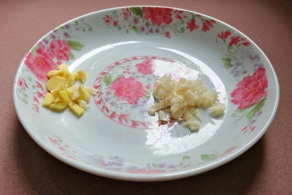 五香肉饼的做法图解1