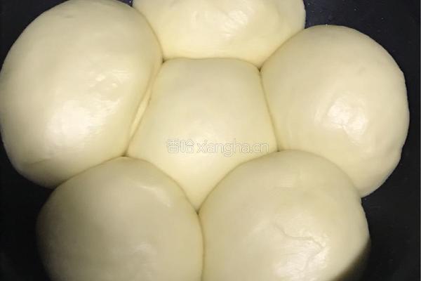 黑芝麻电饭锅面包的做法图解7