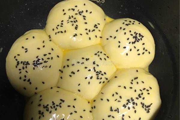 黑芝麻电饭锅面包的做法图解9