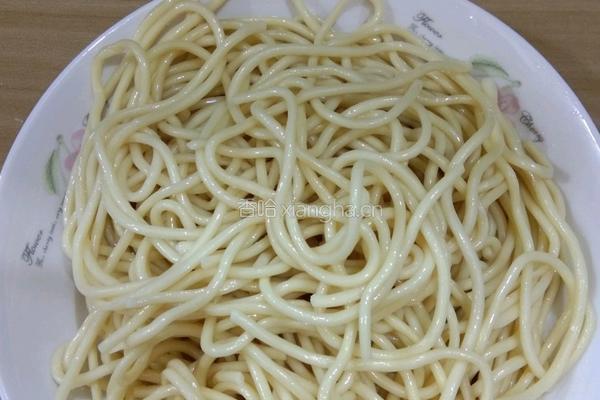 家常素炒面的做法图解2