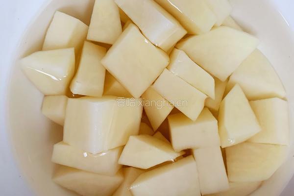 家常土豆炖牛肉的做法图解6
