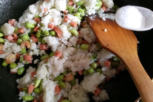 菠萝虾仁炒饭的做法图解11