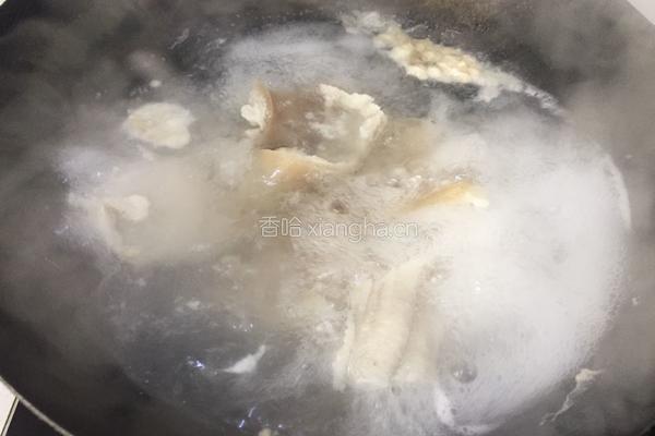 猪皮花生冻的做法图解3