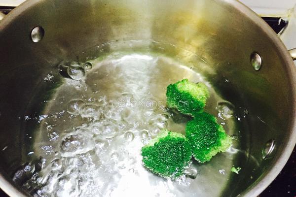 蔬菜鸡肉饼的做法图解2