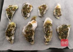 蒜柠青椒烤生蚝的做法图解16