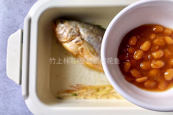 豆酱煮黄花鱼的做法图解6