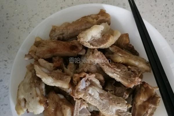 红烧排骨的做法图解1