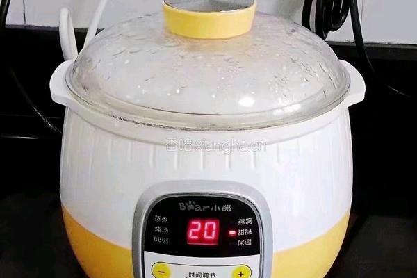 银耳枇杷羹 (宝宝辅食）的做法图解8