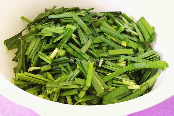韭菜炒鸡蛋的做法图解3
