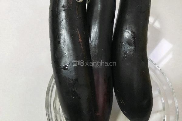 风味烧茄子的做法图解1