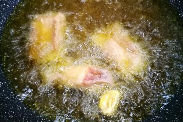 芒果酸甜排骨的做法图解7