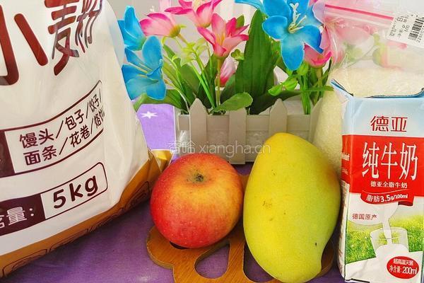 苹果芒果牛奶糕的做法图解1