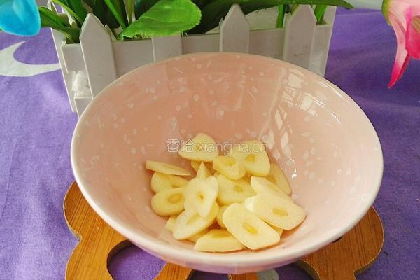 素炒紫包菜的做法图解3
