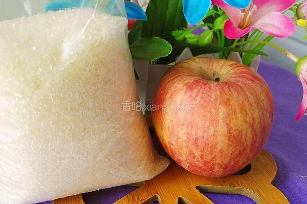 糖炒苹果的做法图解1
