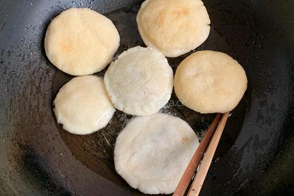 红糖糯米饼的做法图解3
