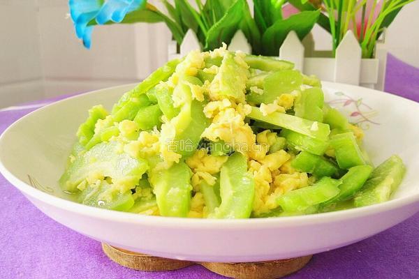 苦瓜炒鸡蛋的做法图解11