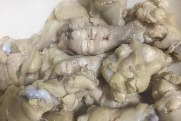 菠萝鸡腿的做法图解2