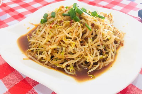 凉拌豆芽的做法图解4