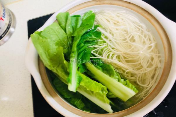 简单易学的排骨面的做法图解3