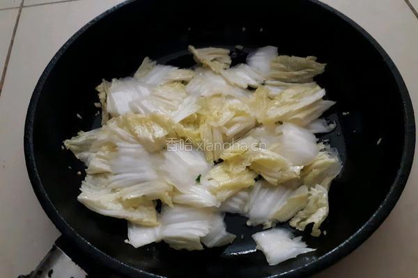 蒜香鱿鱼烧白菜的做法图解7