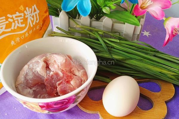 韭菜鸡蛋圆子营养米糊的做法图解1